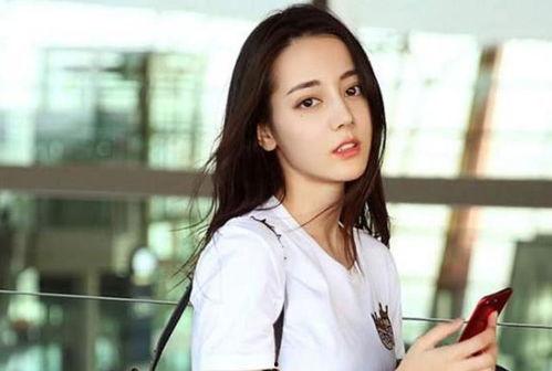 吃瓜娱乐迪丽热巴杨洋